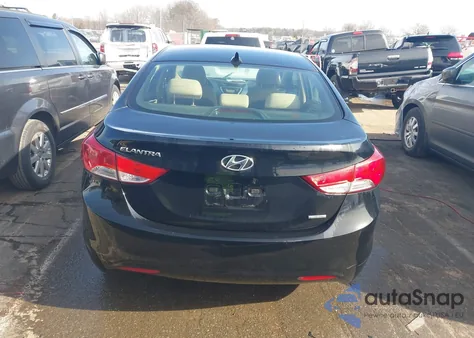 2011 Hyundai Elantra Limited (Ulsan Plant) from USA, damaged, VIN KMHDH4AE2BU165650